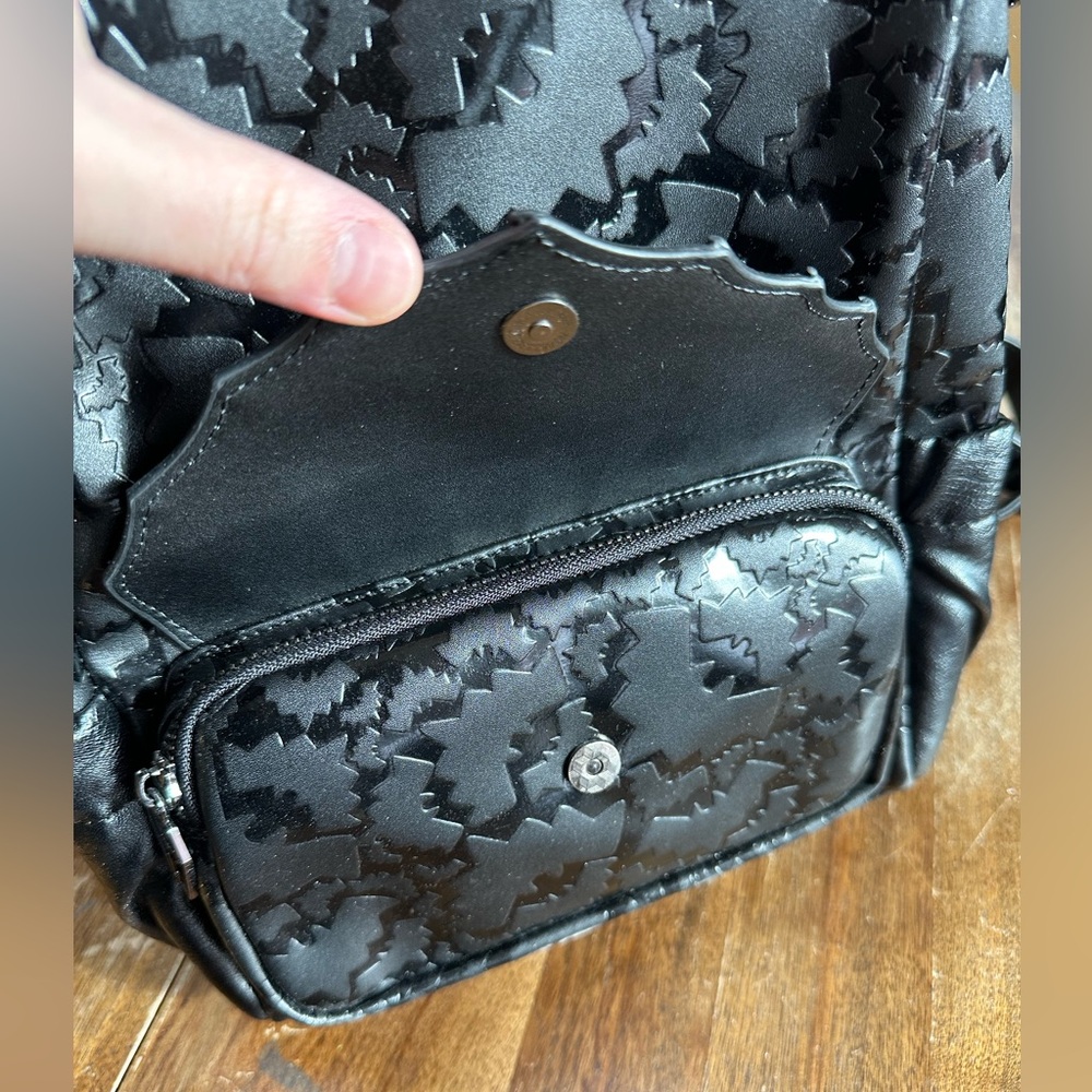 Mini Batpack! - Picture 2 of 8